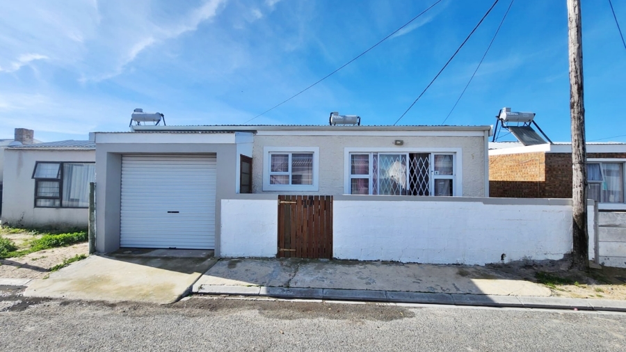 3 Bedroom Property for Sale in Struisbaai Western Cape